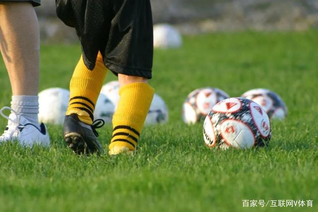 米兰与斯特拉斯堡达成协议，莫雷拉转会谈判进展顺利